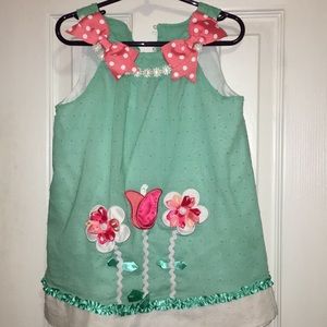 Sweet little dress!